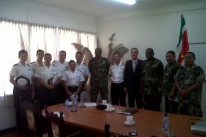 Reunion con el Jefe del Ejercito de Suriname, COM Gillaard 