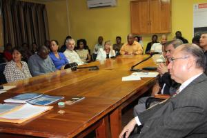 Mesa de debate sobre Seminario Islas Malvinas