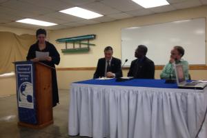 Profesora de la UWI y miembro del Grupo de Solidaridad, Dr Nina Bruni